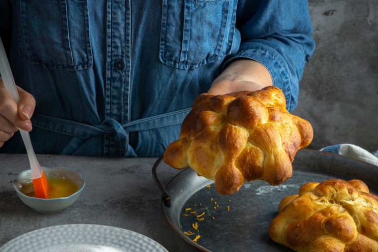 pan_de_muerto_cocinando